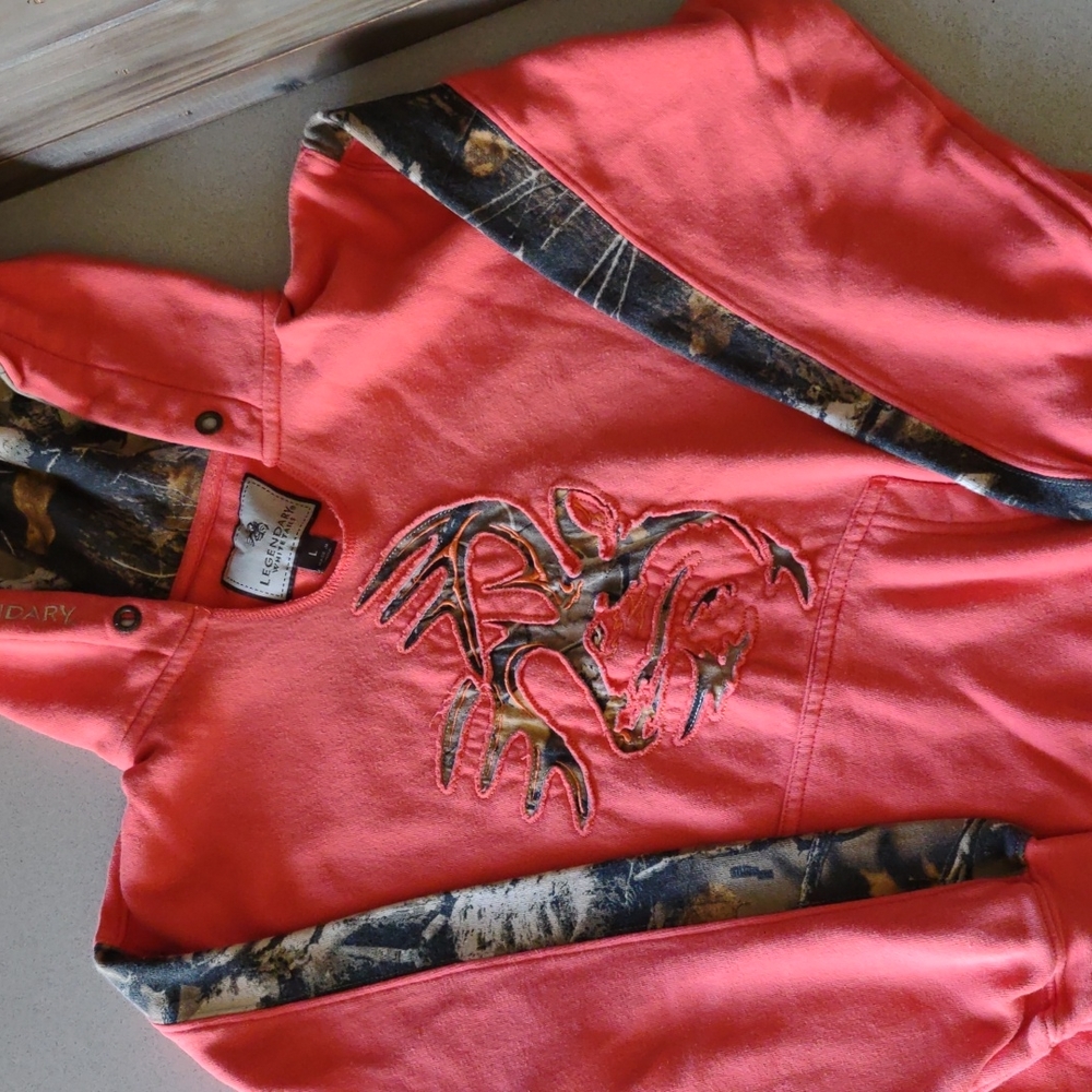 Camo coral deer hoodie